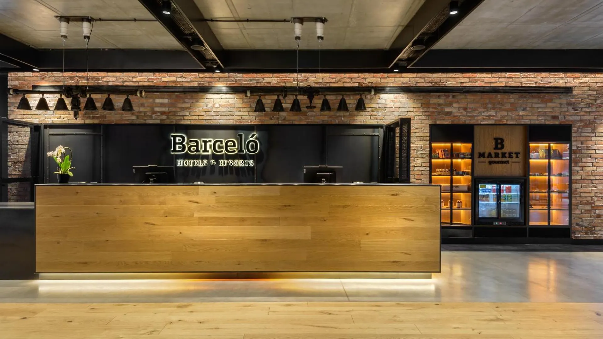 Barcelo Warsaw Powisle Hotel